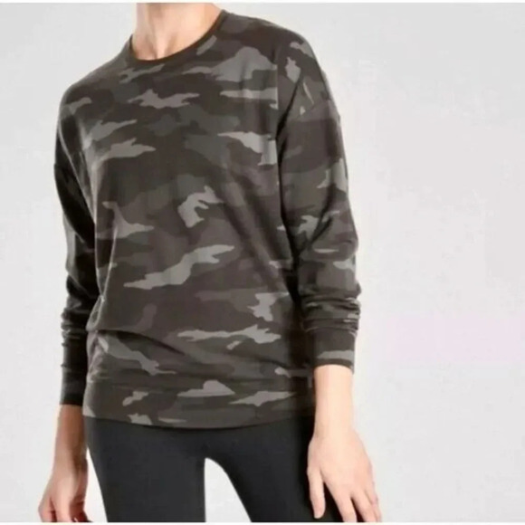 Athleta Studio to Street Gray & Black Camo Crew Neck Pullover Sweatshirt L - Picture 1 of 5
